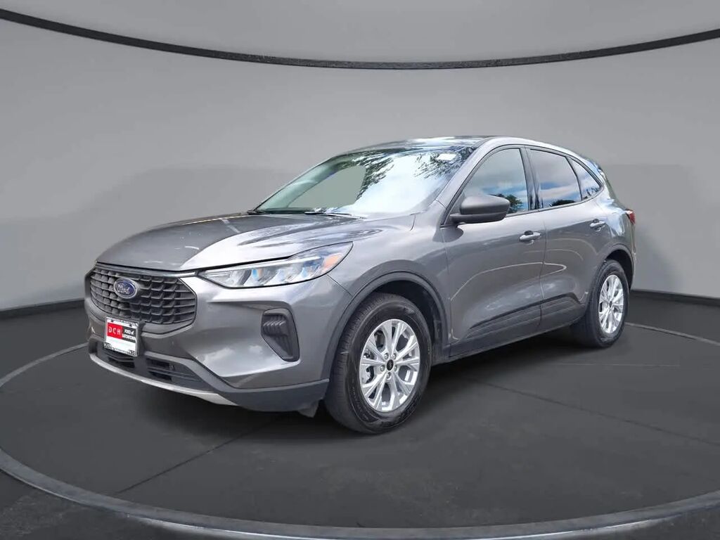 2025 Ford Escape Active — photo 1 of 13