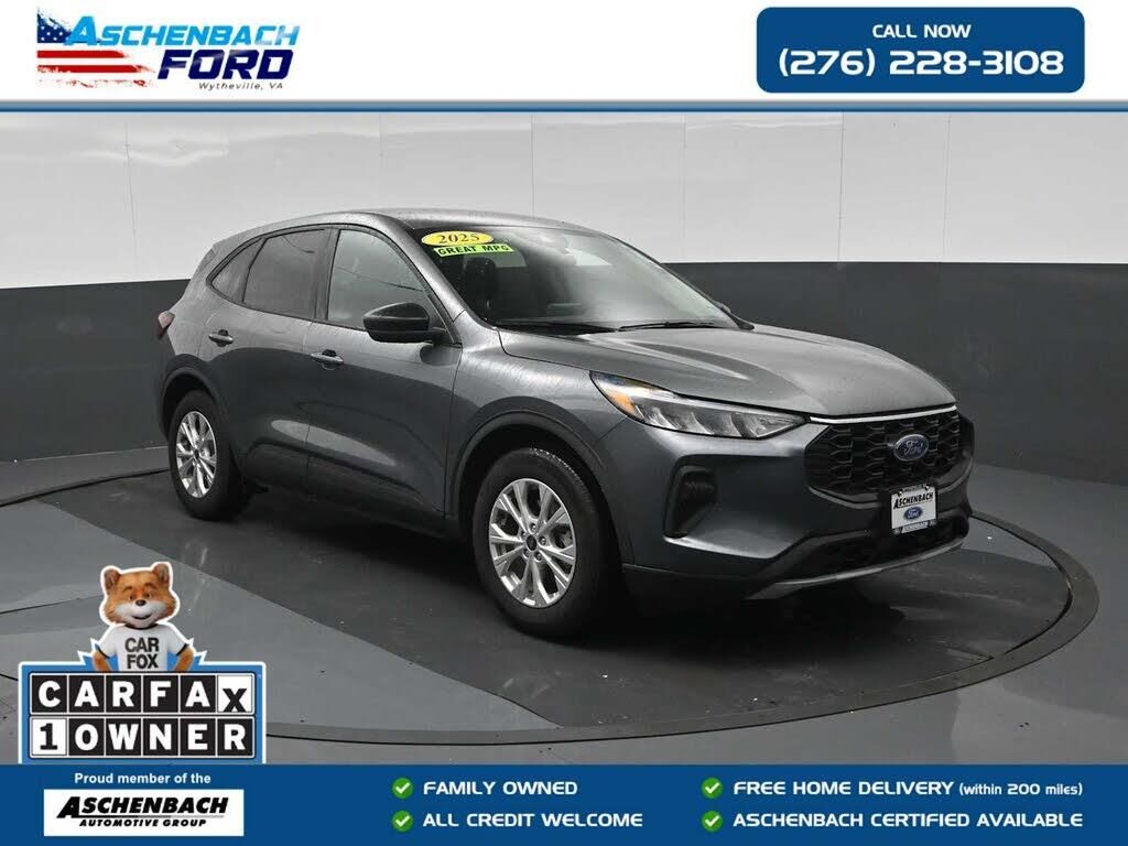 2025 Ford Escape Active — photo 1 of 27