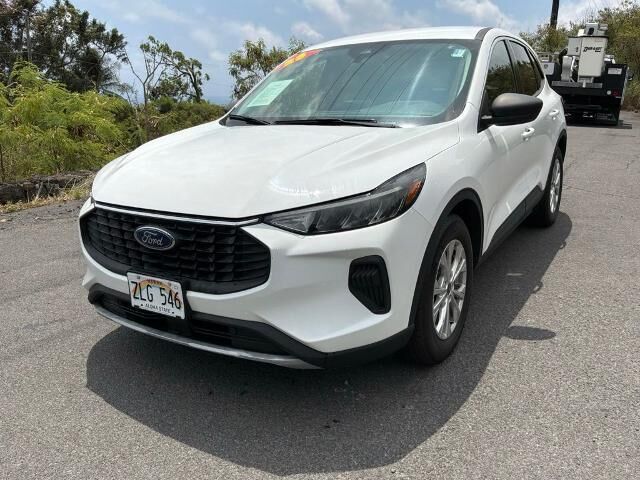 2023 Ford Escape Active — photo 1 of 13