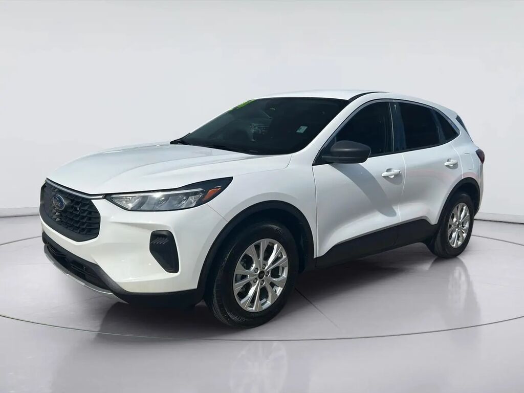 2024 Ford Escape Active — photo 1 of 13