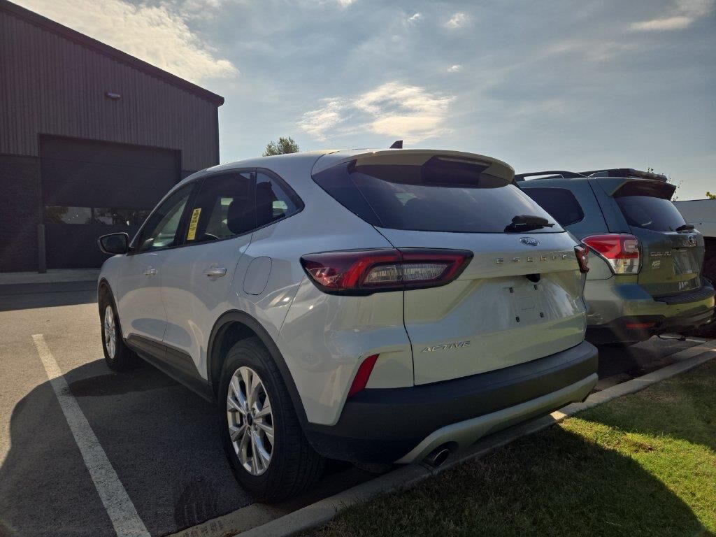 2025 Ford Escape Active — photo 1 of 12