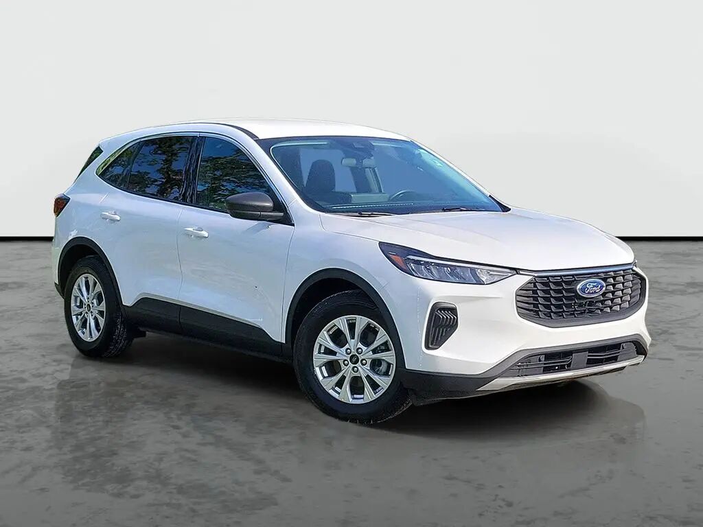 2023 Ford Escape Active — photo 1 of 12
