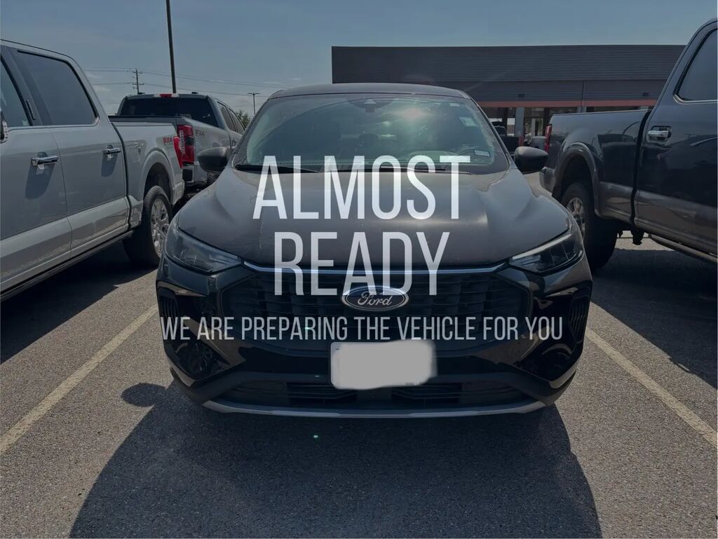 2024 Ford Escape Active — photo 1 of 13