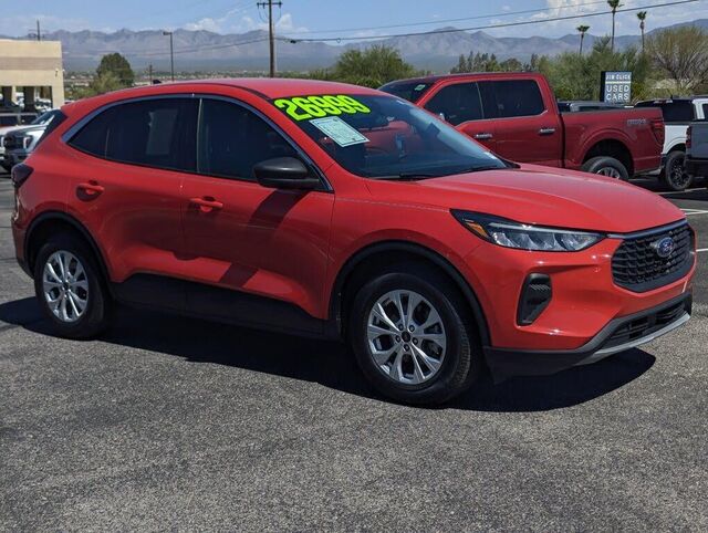 2024 Ford Escape Active — photo 1 of 12