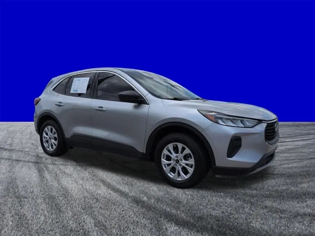 2024 Ford Escape Active — photo 1 of 26