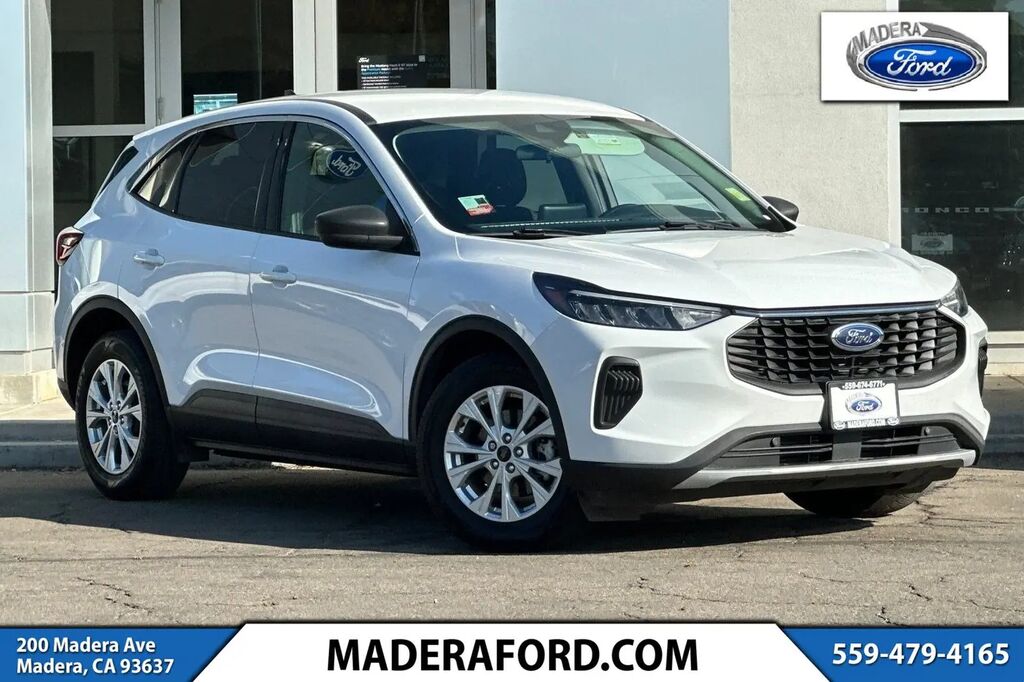 2023 Ford Escape Active — photo 1 of 19