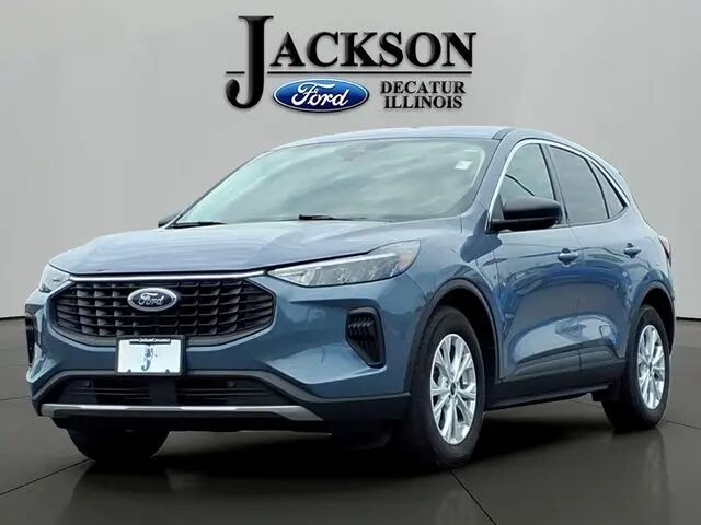 2023 Ford Escape Active — photo 1 of 15