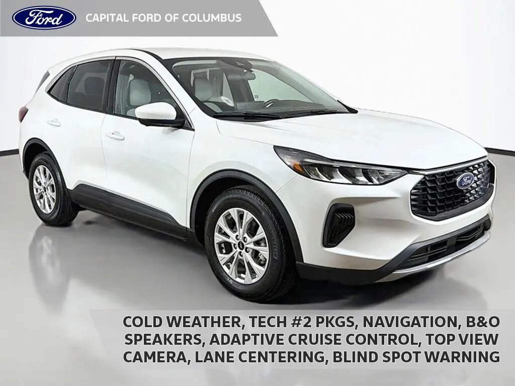 2023 Ford Escape Active — photo 1 of 11