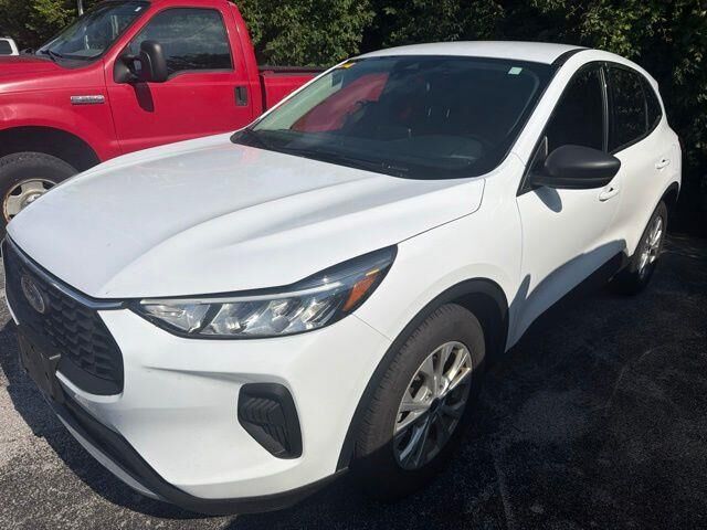 2024 Ford Escape Active — photo 1 of 13