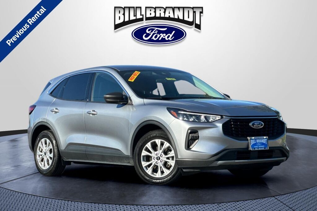 2024 Ford Escape Active — photo 1 of 39