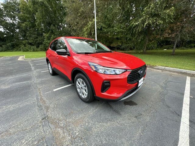2024 Ford Escape Active — photo 1 of 26