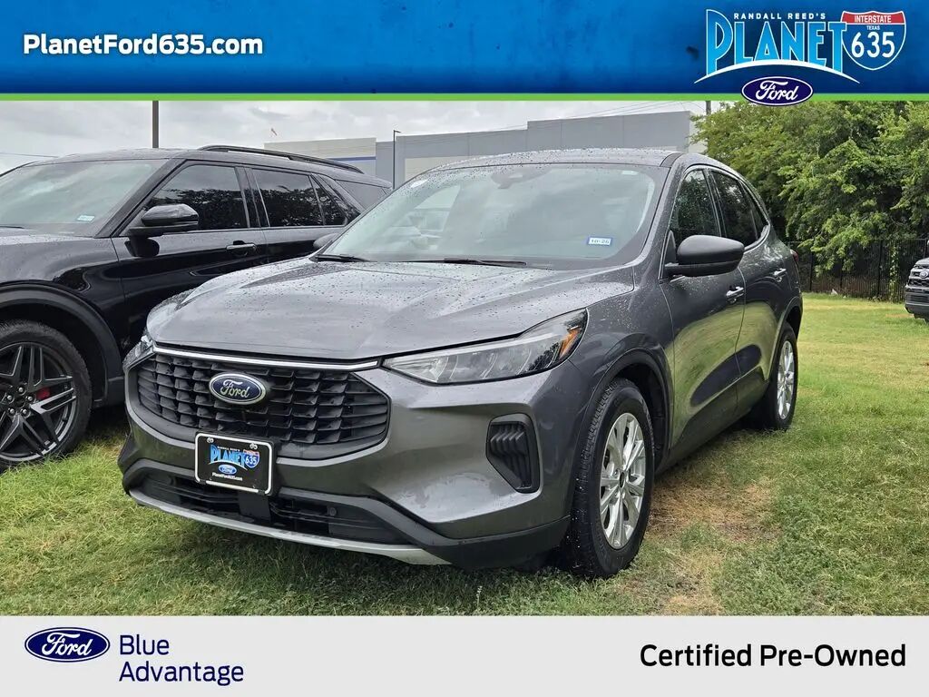 2023 Ford Escape Active — photo 1 of 10