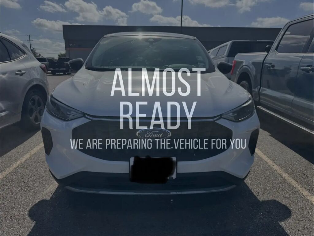 2024 Ford Escape Active — photo 1 of 18