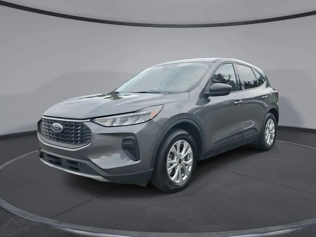 2025 Ford Escape Active — photo 1 of 13