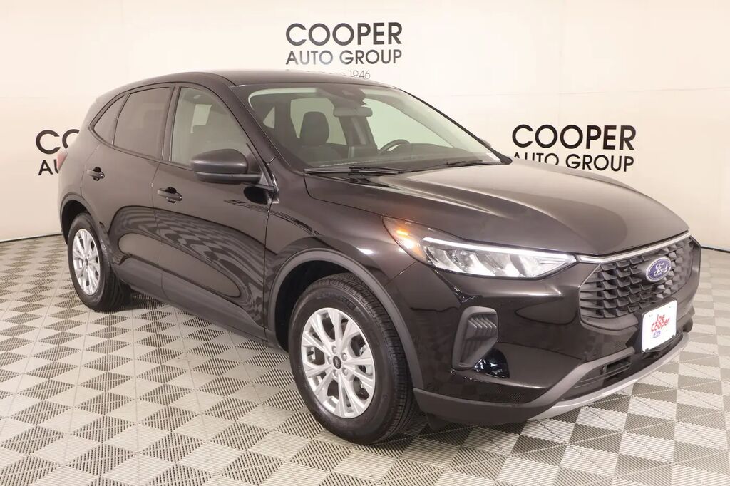 2026 Ford Escape Active — photo 1 of 13