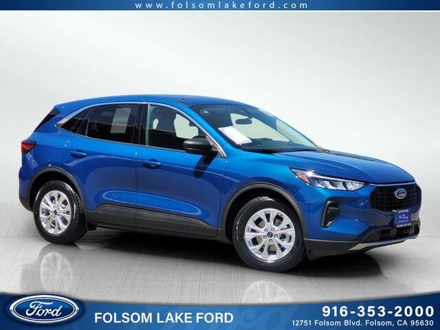 2023 Ford Escape Active — photo 1 of 39