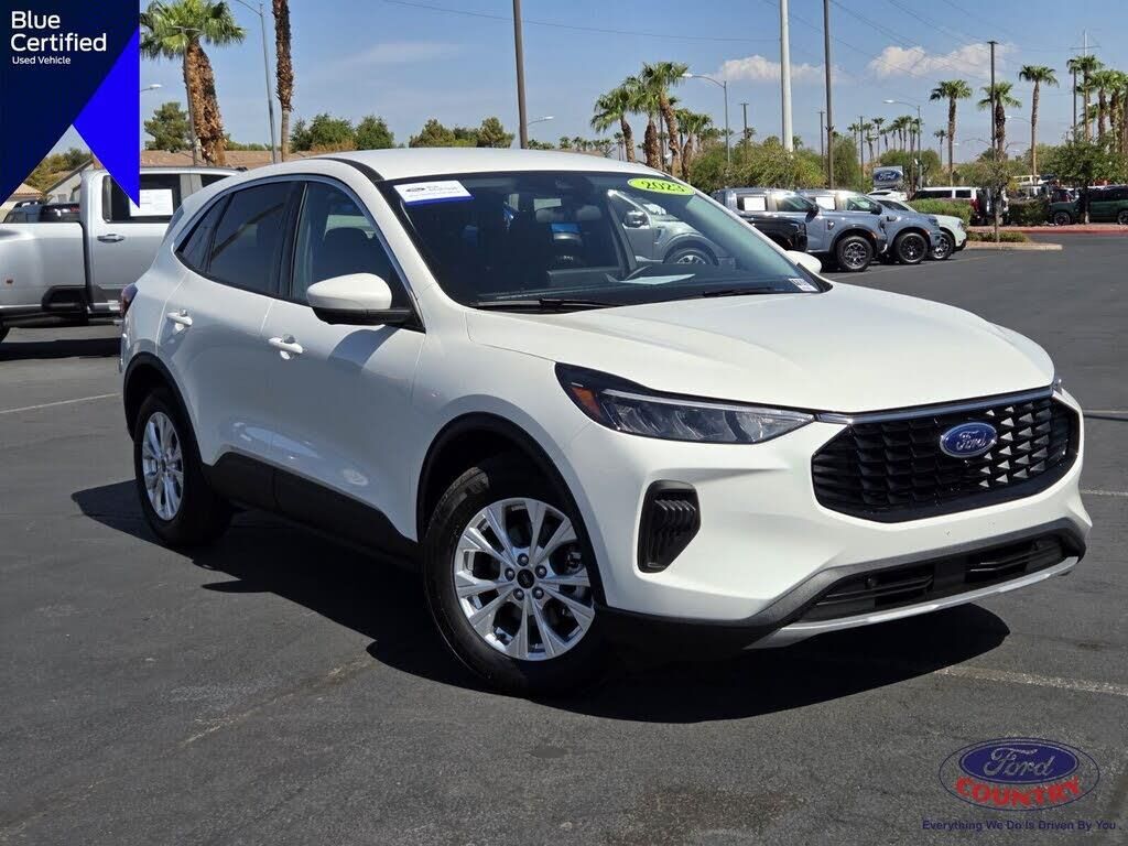 2023 Ford Escape Active — photo 1 of 1