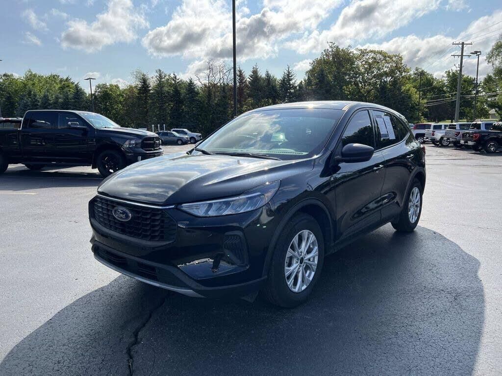 2025 Ford Escape Active — photo 1 of 2