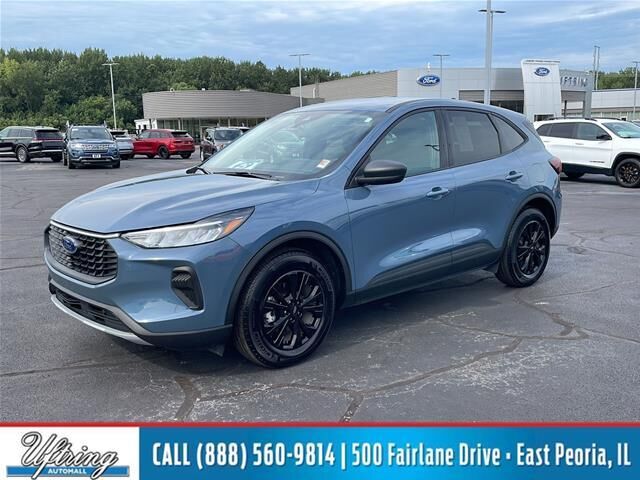 2025 Ford Escape Active — photo 1 of 14