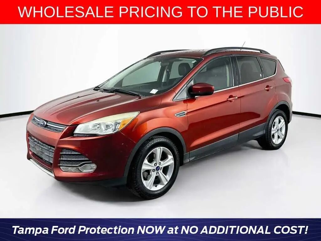 2015 Ford Escape SE — photo 1 of 13