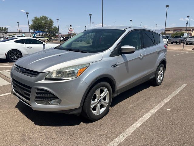 2016 Ford Escape SE — photo 1 of 13