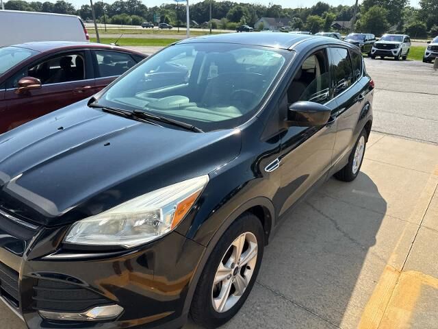 2014 Ford Escape SE — photo 1 of 10