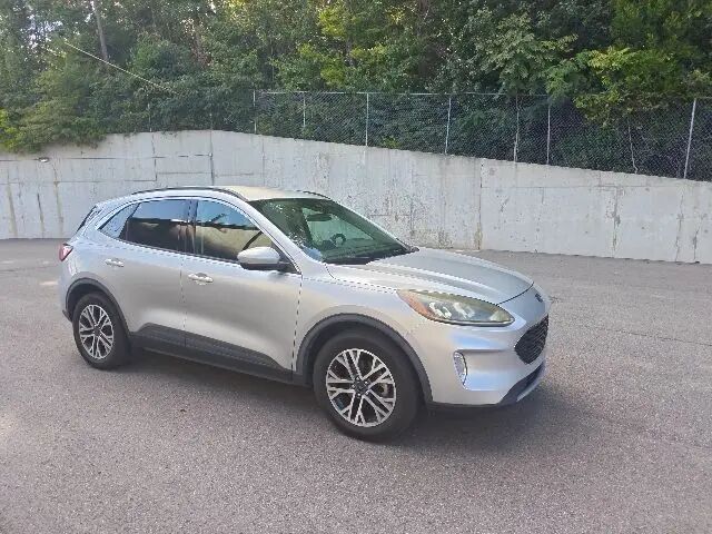 2020 Ford Escape SEL — photo 1 of 10