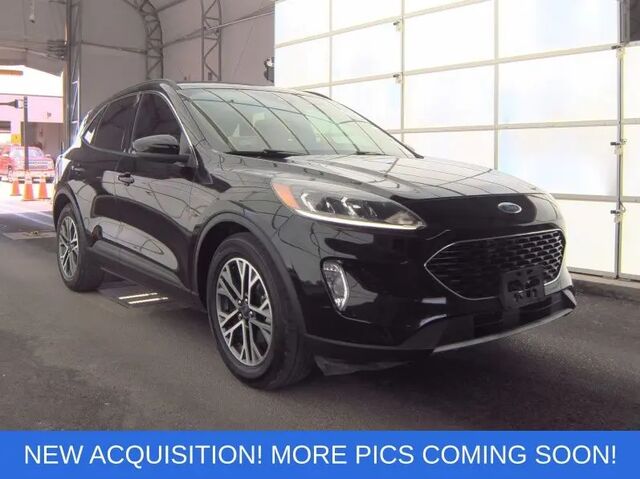 2020 Ford Escape SEL — photo 1 of 6