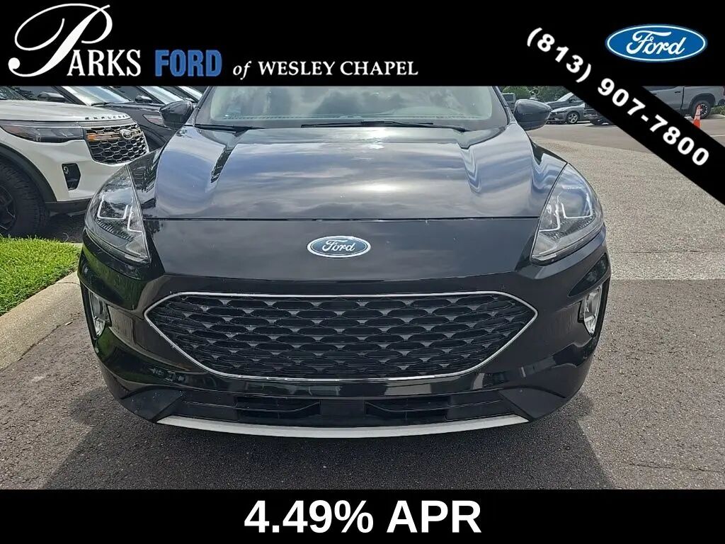 2020 Ford Escape SEL — photo 1 of 10