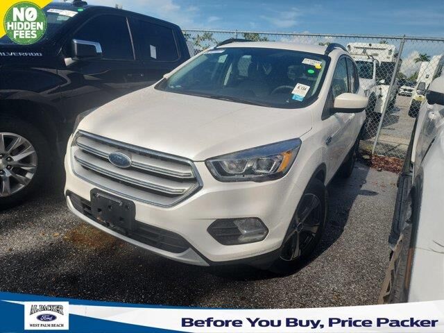 2018 Ford Escape SEL — photo 1 of 7