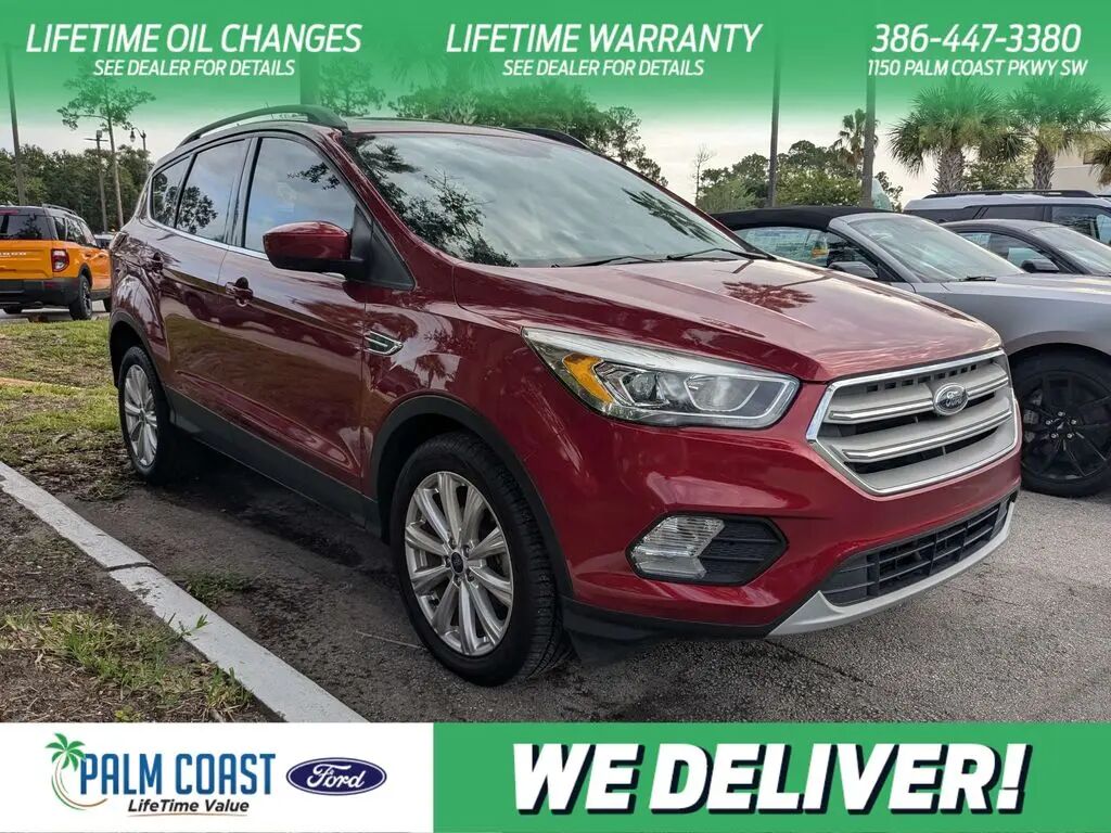2019 Ford Escape SEL — photo 1 of 2