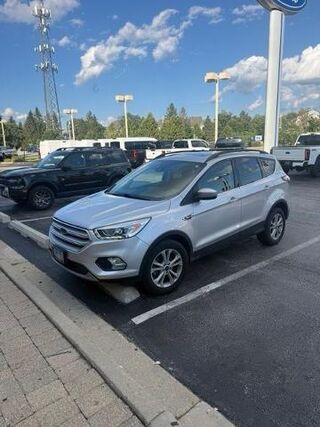 2018 Ford Escape SEL — photo 1 of 6