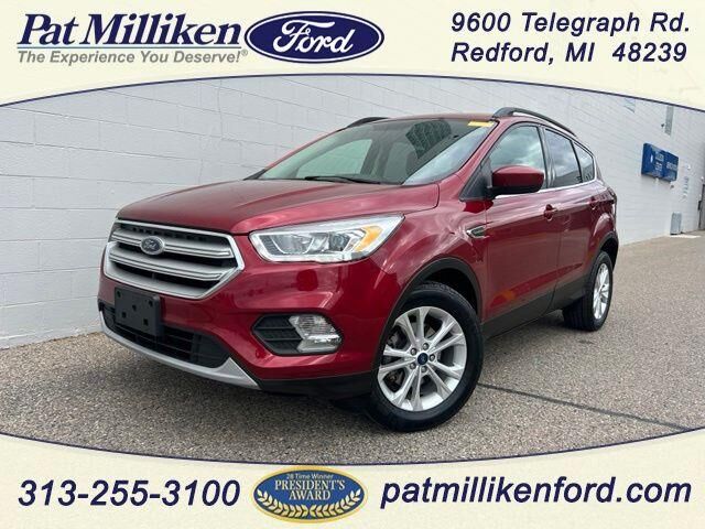 2019 Ford Escape SEL — photo 1 of 13