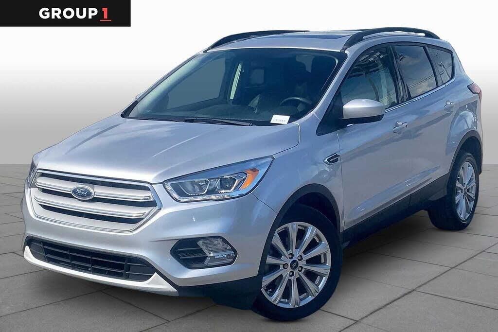 2019 Ford Escape SEL — photo 1 of 13