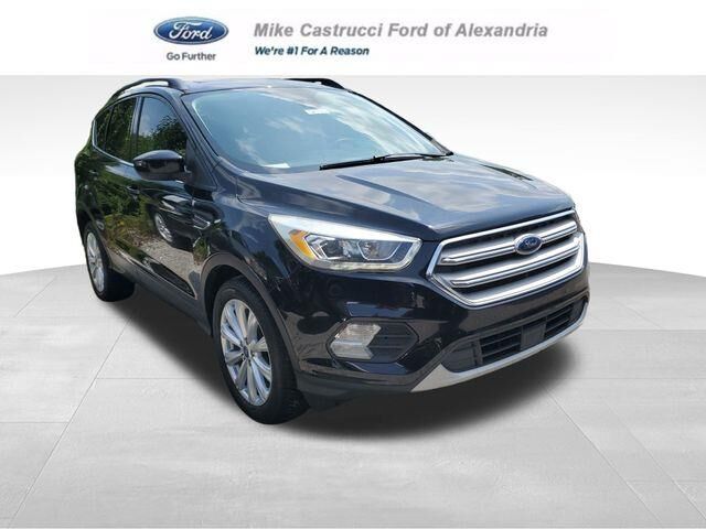 2019 Ford Escape SEL — photo 1 of 13