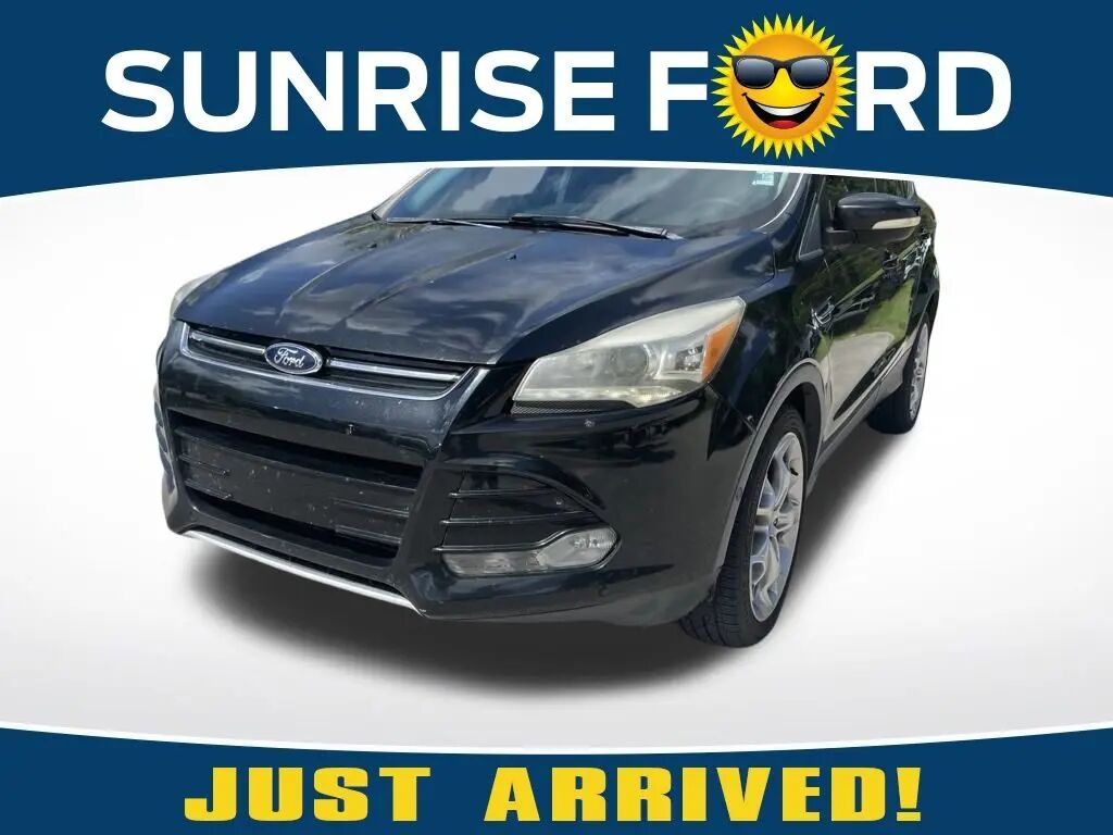 2013 Ford Escape Titanium — photo 1 of 13