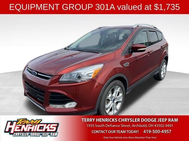 2015 Ford Escape Titanium — photo 1 of 26