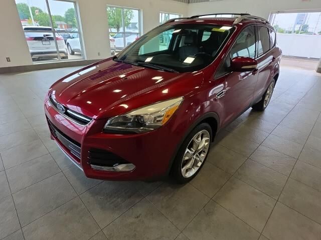 2013 Ford Escape Titanium — photo 1 of 26
