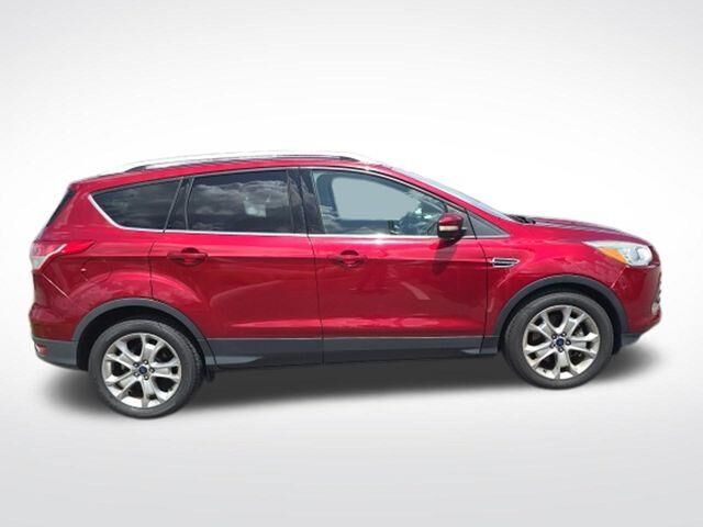 2016 Ford Escape Titanium — photo 1 of 24