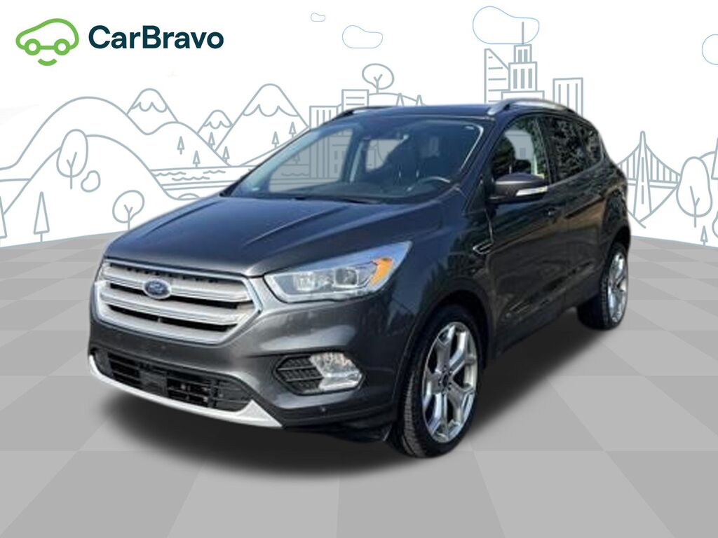2019 Ford Escape Titanium — photo 1 of 6