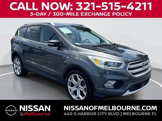 2019 Ford Escape Titanium — photo 1 of 13