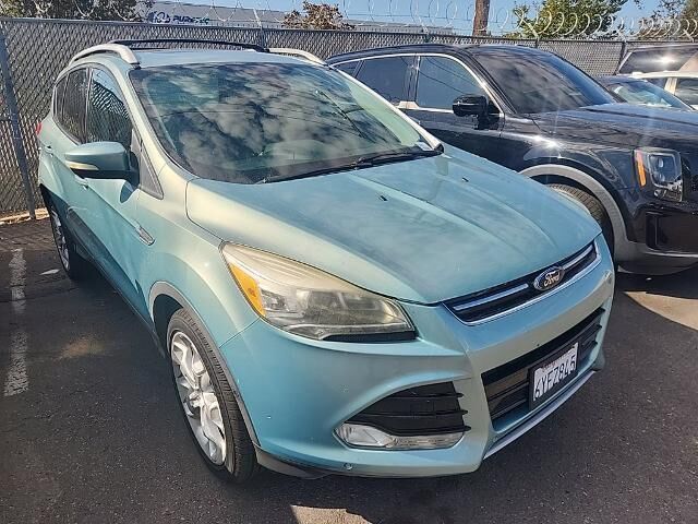 2013 Ford Escape Titanium — photo 1 of 13