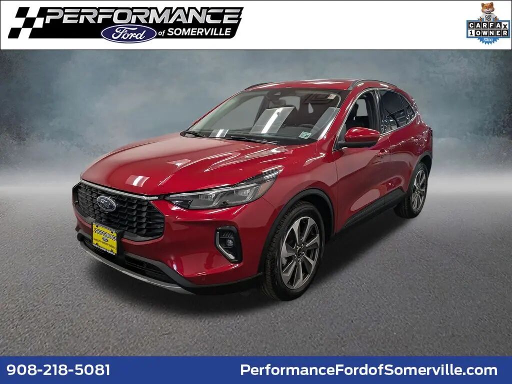 2023 Ford Escape Hybrid Platinum — photo 1 of 26