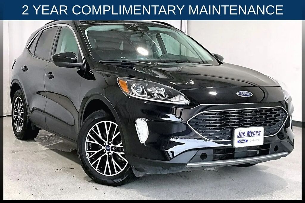2022 Ford Escape Plug-In Hybrid SEL — photo 1 of 13