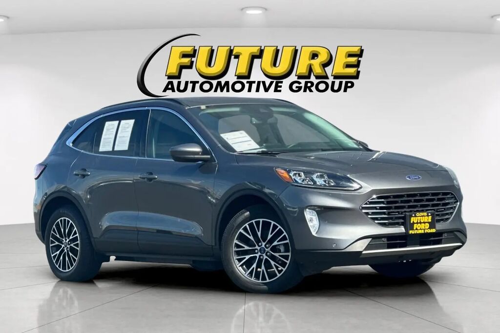 2022 Ford Escape Plug-In Hybrid Titanium — photo 1 of 26