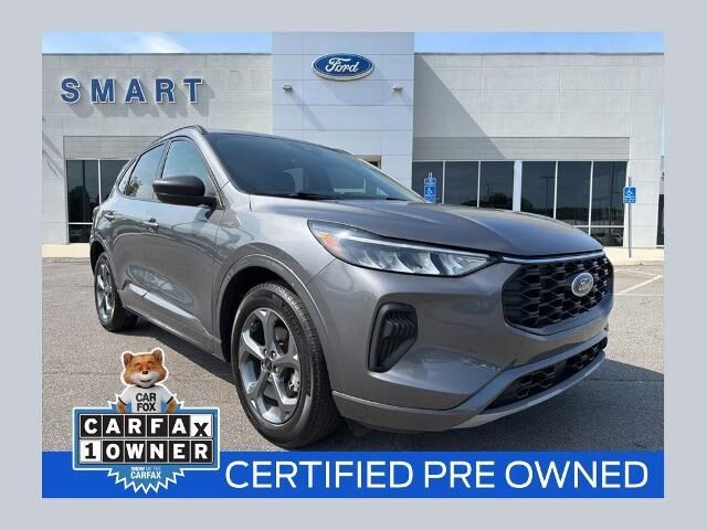 2024 Ford Escape ST-Line — photo 1 of 13