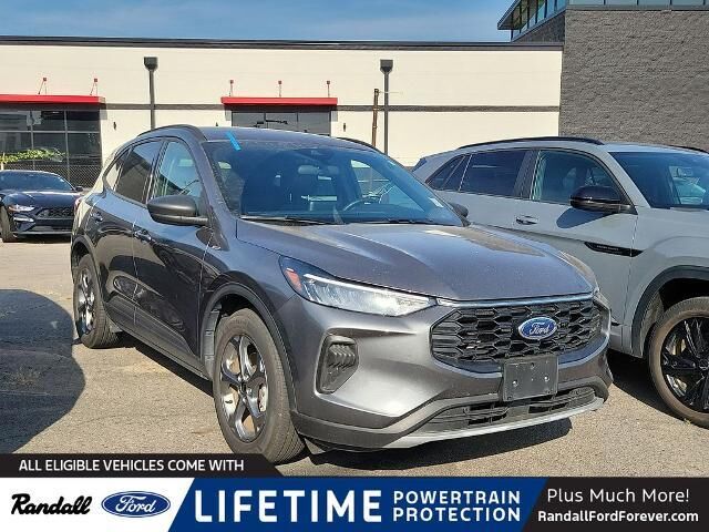 2025 Ford Escape ST-Line — photo 1 of 5