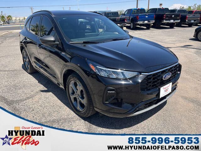 2024 Ford Escape ST-Line — photo 1 of 13