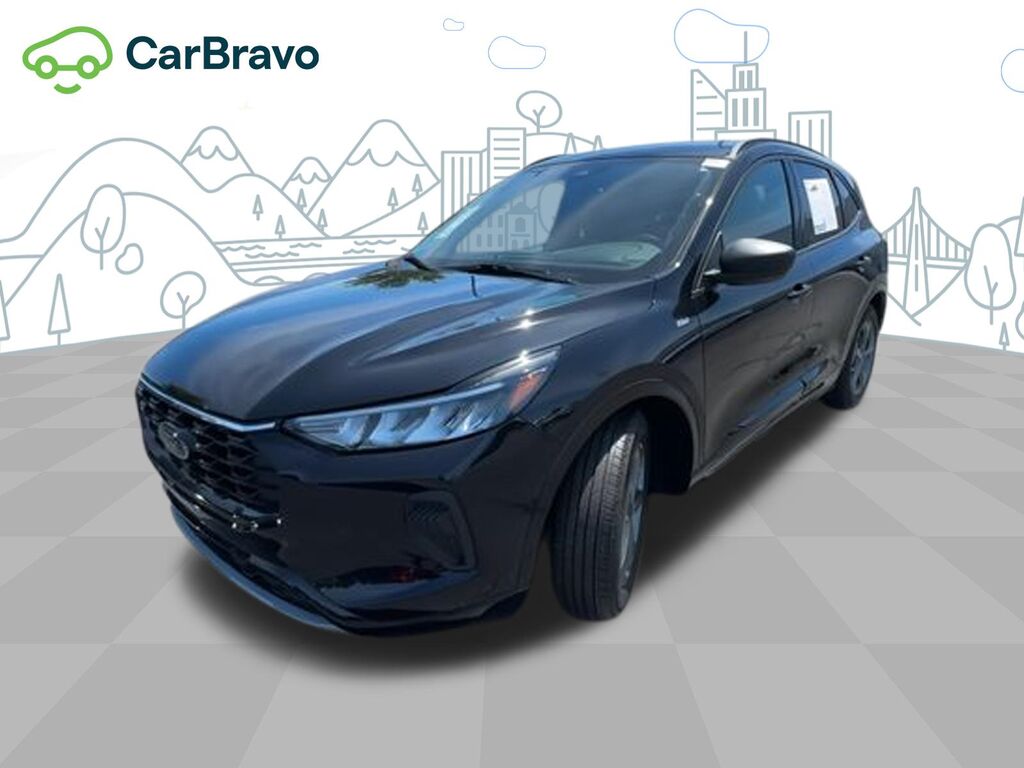 2023 Ford Escape ST-Line — photo 1 of 6