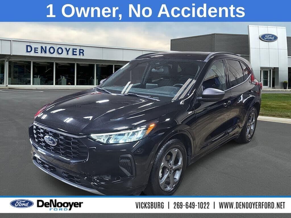 2024 Ford Escape ST-Line — photo 1 of 1